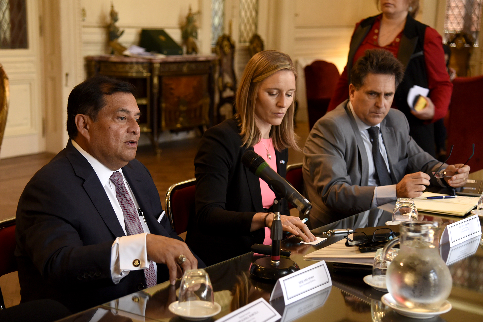 Galeria de imagenes de la noticia DIPUTADOS ANALIZARON LA GESTIÓN PARLAMENTARIA CON UN EXPERTO NORTEAMERICANO